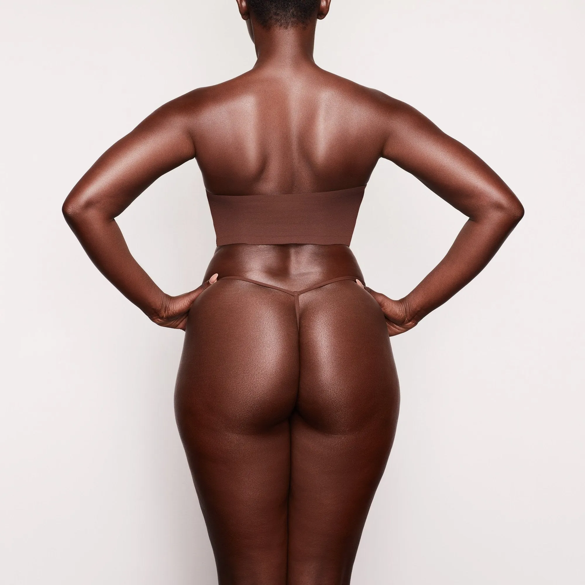 FITS EVERYBODY BANDEAU BRA | COCOA