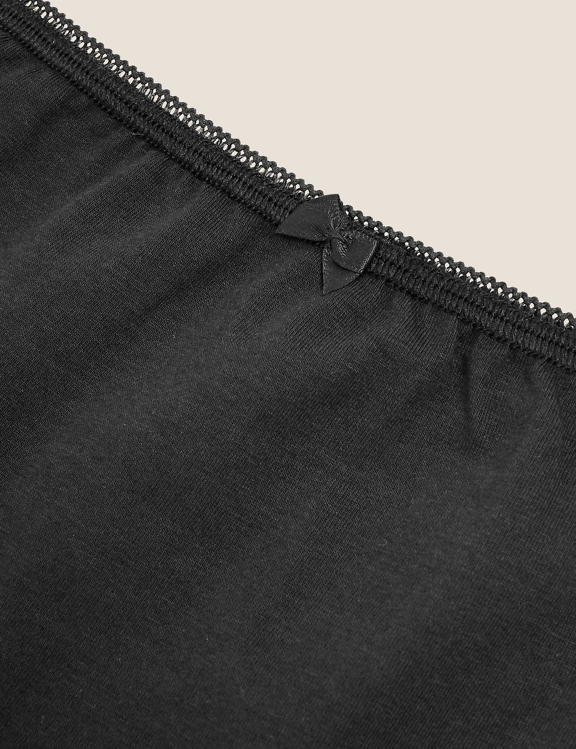 High-waisted cotton and lycra shorts, 5 pcs. Marks & Spencer, black