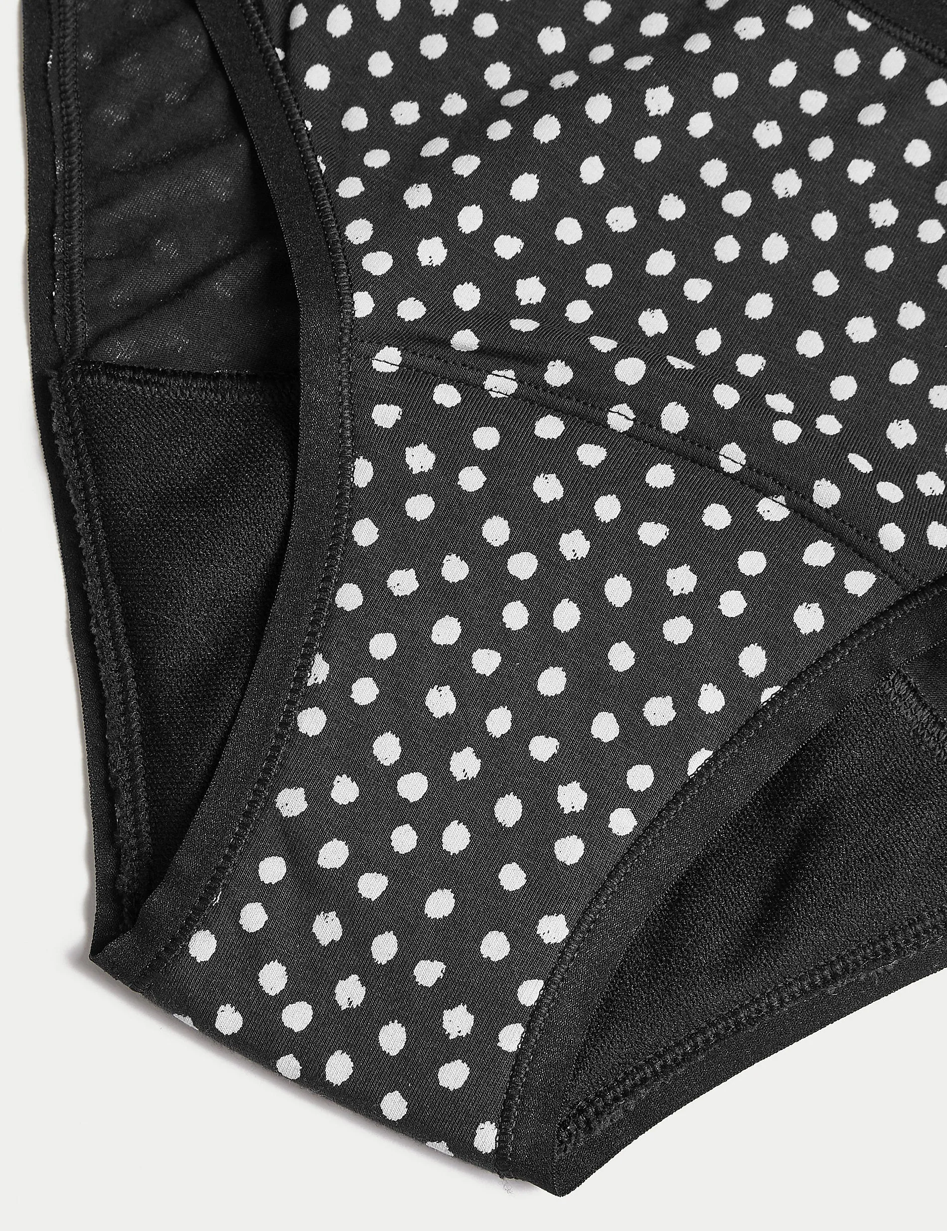 Highly absorbent bikini panties, 3 pcs. Marks & Spencer, black mix