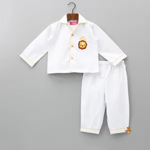 Lion Embroidered White Sleepwear