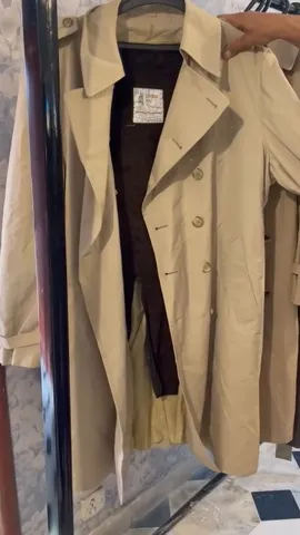 London Fog Trench Coats: 10 PCs
